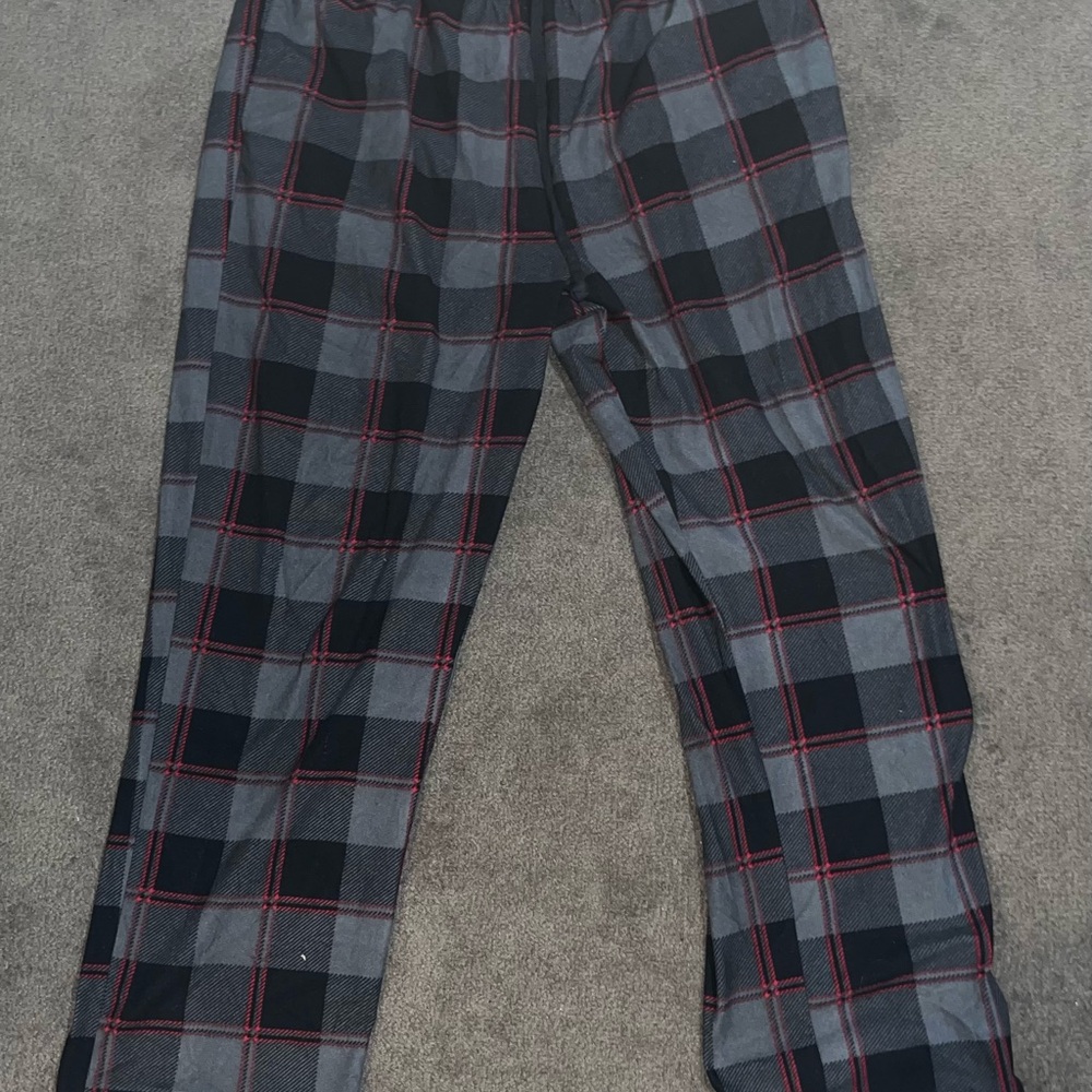 Nautica Men's Plaid Joggers - Black, Gray, and Red